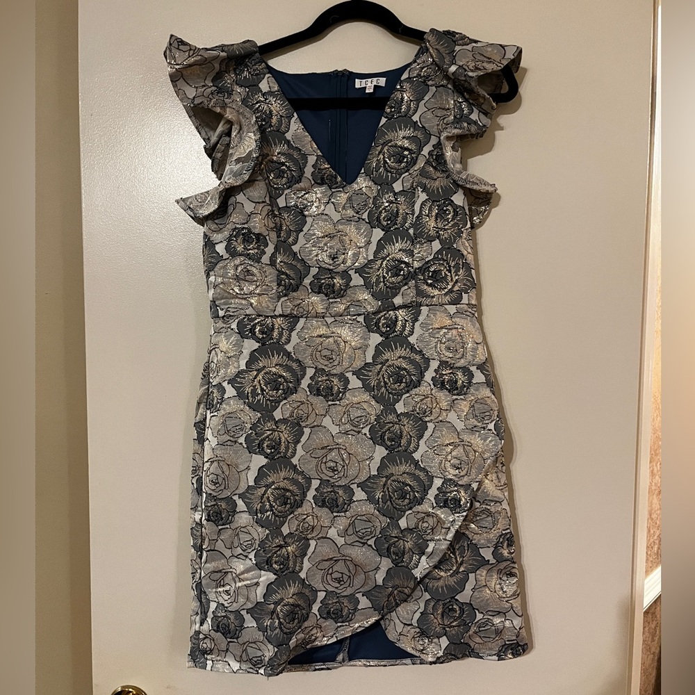 TCEC FLOWER DRESS